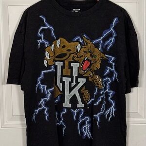 Hollister Black Kentucky Wildcats Graphic Tee